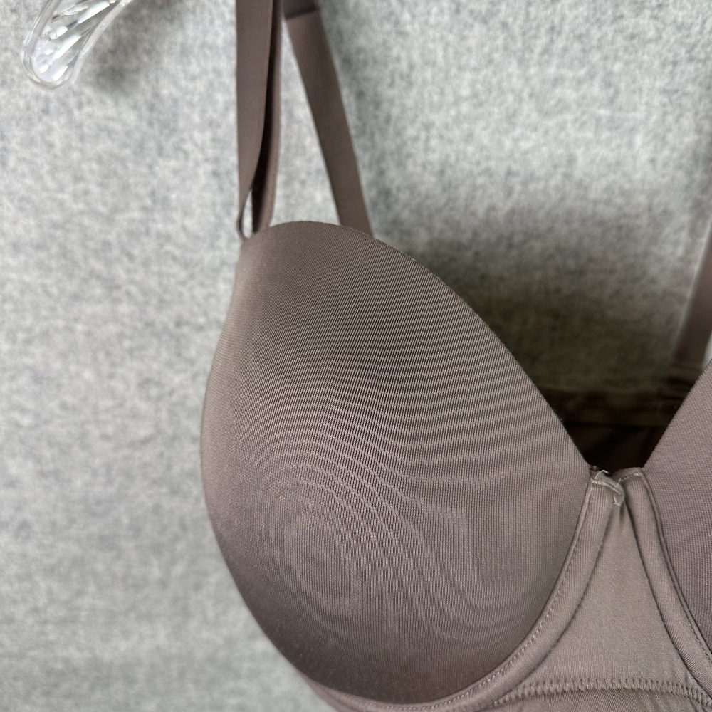 Wacoal Womens Bra 38DD Beige Underwire Adjustable Back Closure Solid - Picture 7 of 15